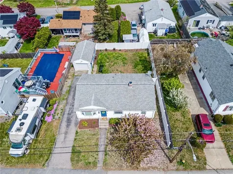 116 Volturno Street North Providence RI 02904