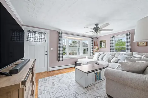116 Volturno Street North Providence RI 02904