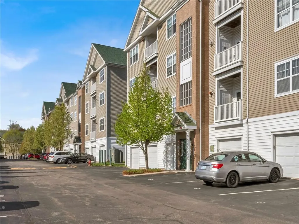 96 Mill Street Woonsocket RI 02895