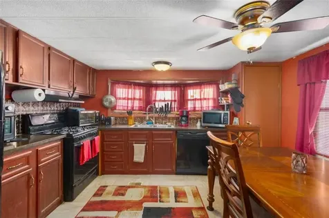 6101 79 Post Road North Kingstown RI 02852