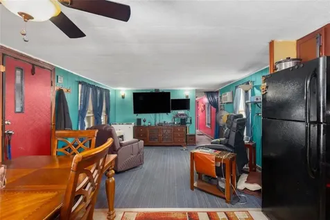 6101 79 Post Road North Kingstown RI 02852