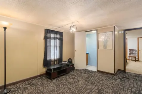 6101 79 Post Road North Kingstown RI 02852