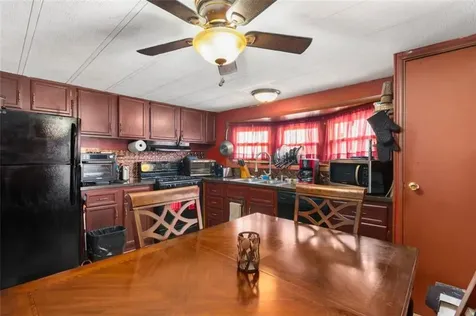 6101 79 Post Road North Kingstown RI 02852