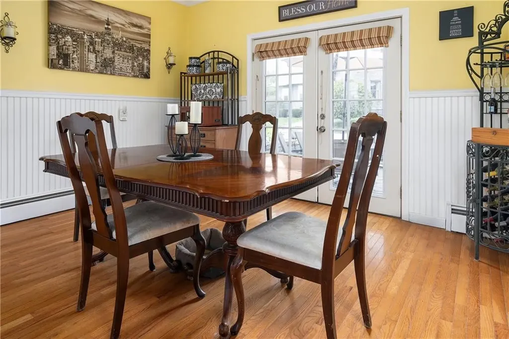 35 Fairview Avenue West Warwick RI 02893