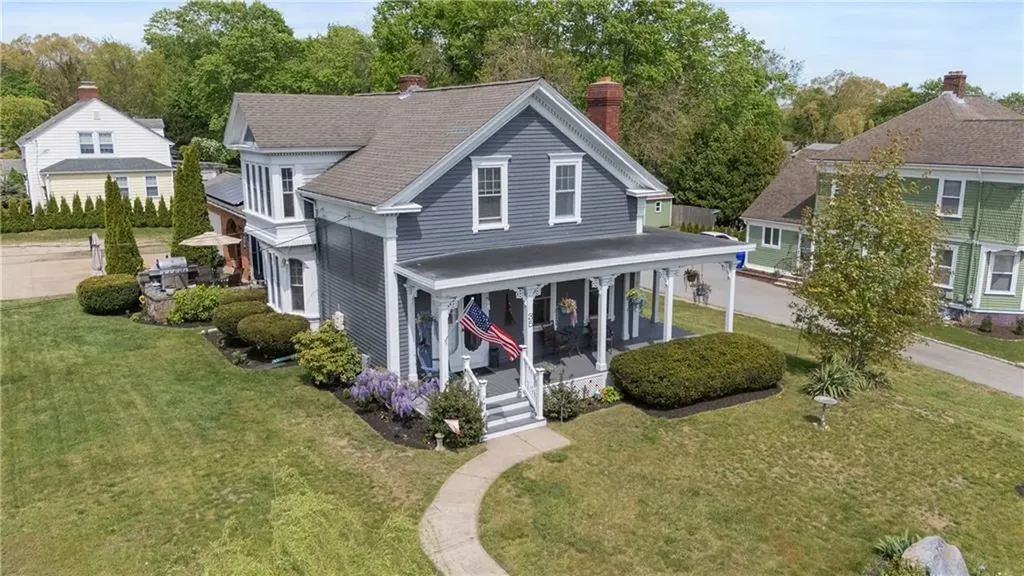 35 Fairview Avenue West Warwick RI 02893