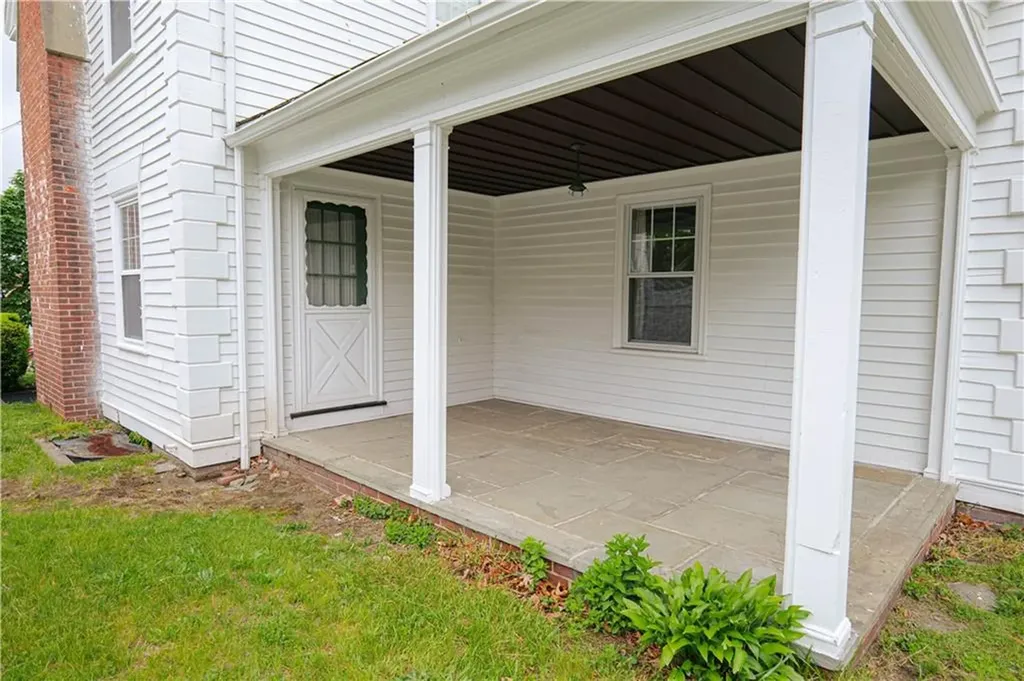 36 Underwood Street Pawtucket RI 02861