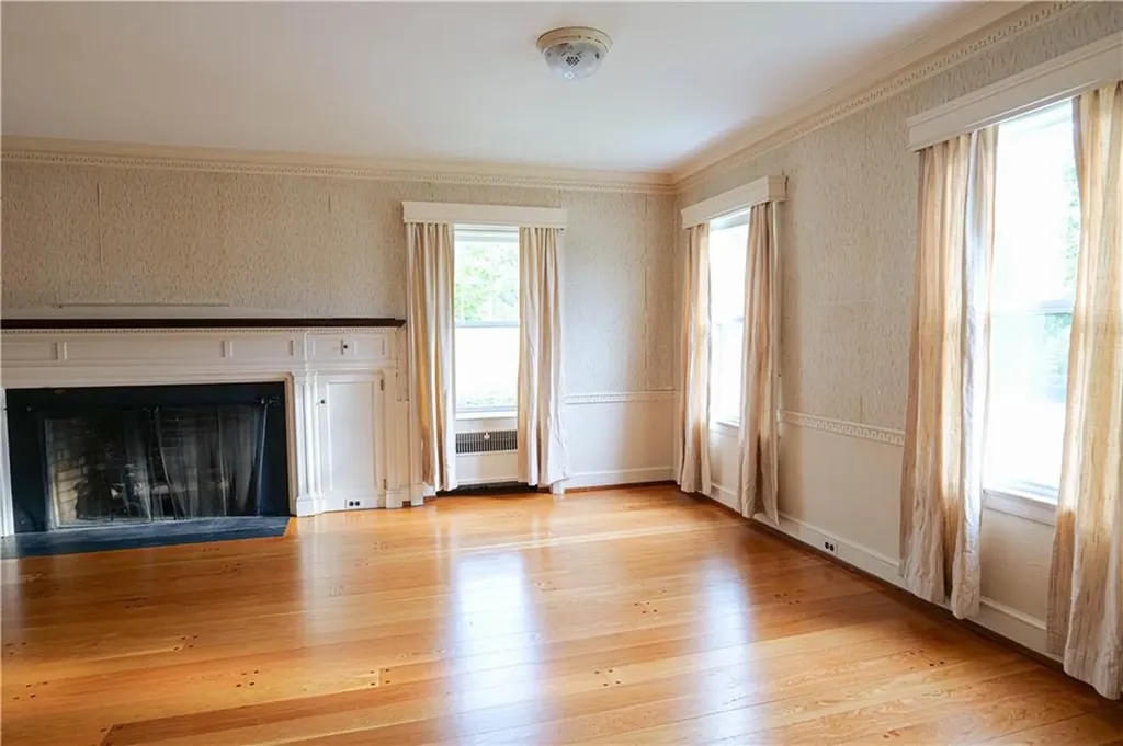 36 Underwood Street Pawtucket RI 02861