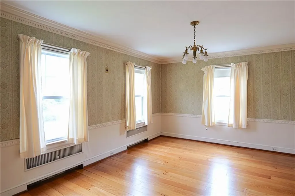 36 Underwood Street Pawtucket RI 02861