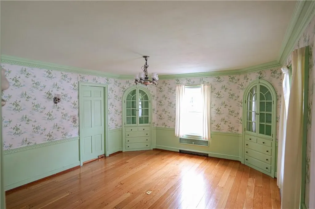 36 Underwood Street Pawtucket RI 02861