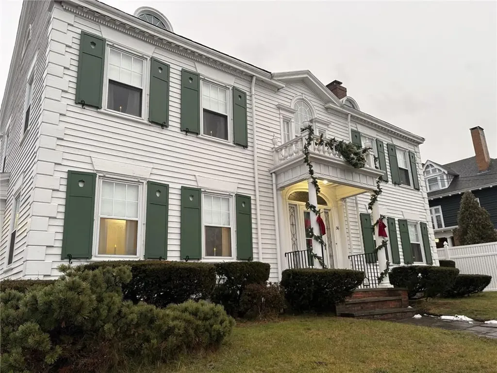 36 Underwood Street Pawtucket RI 02861