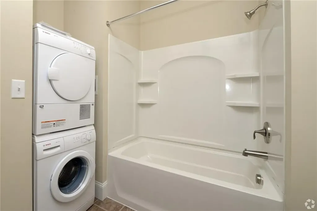 75 Pocasset Street Johnston RI 02919