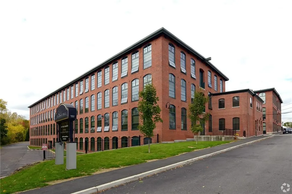 75 Pocasset Street Johnston RI 02919