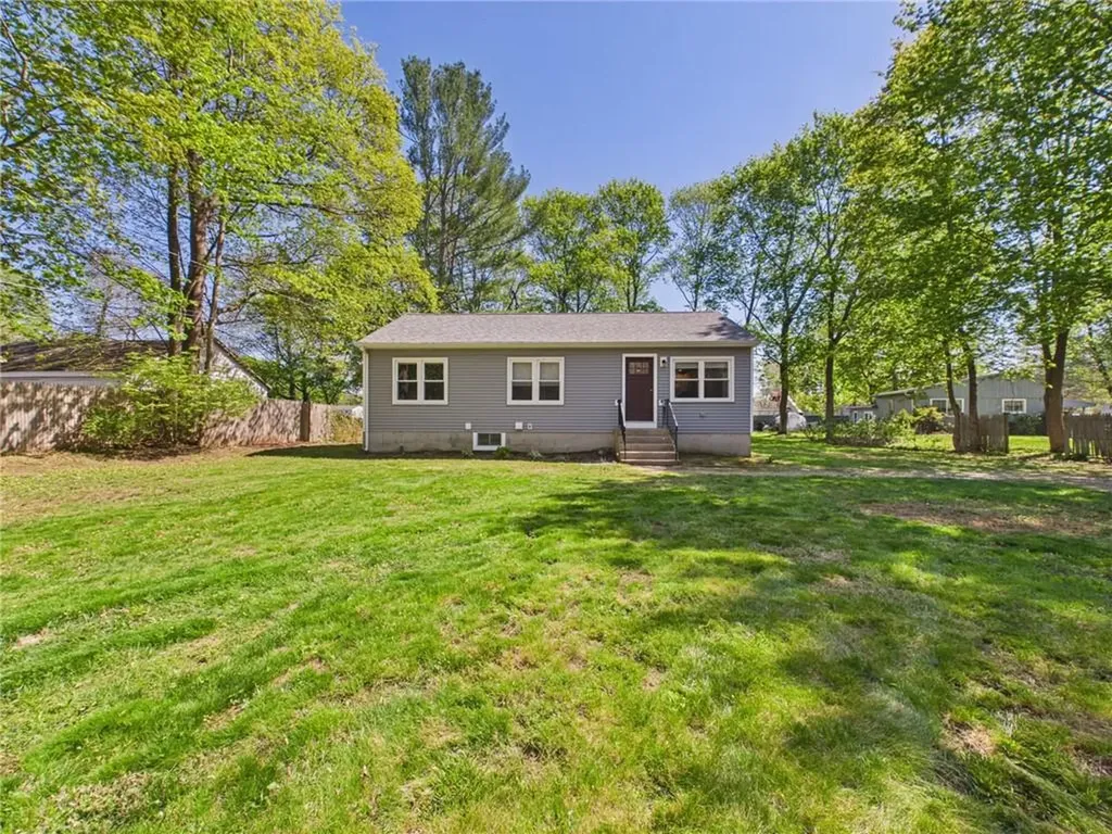 72 E Waites Corner Road South Kingstown RI 02892