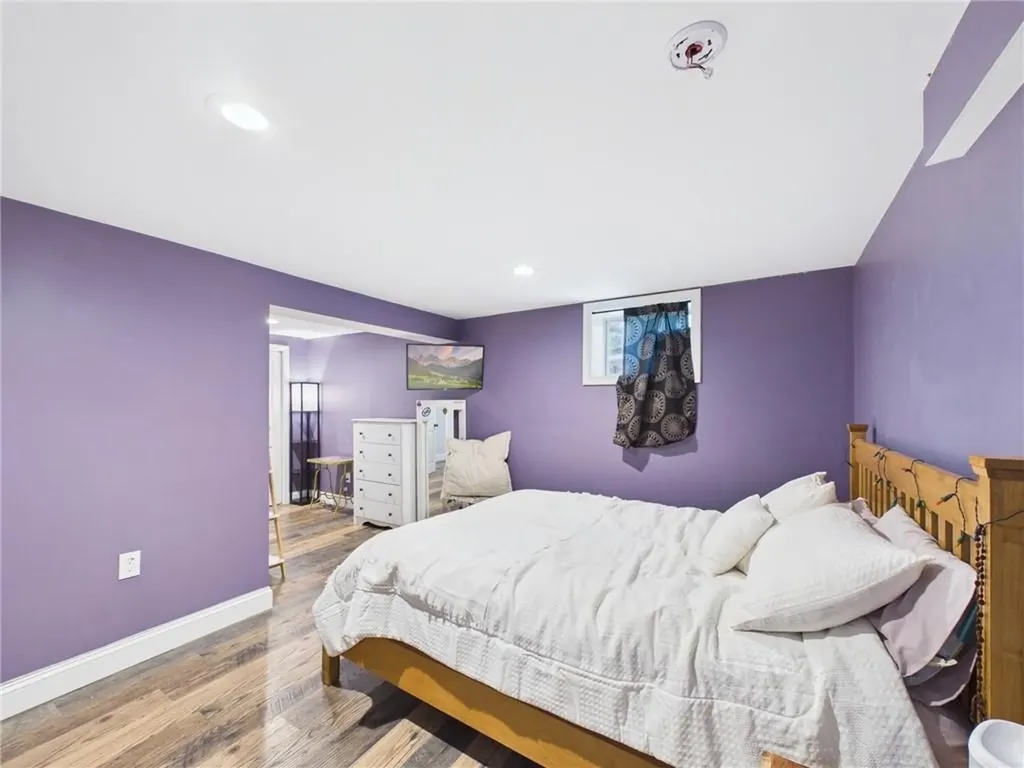 72 E Waites Corner Road South Kingstown RI 02892