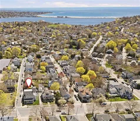 419 Broadway Newport RI 02840