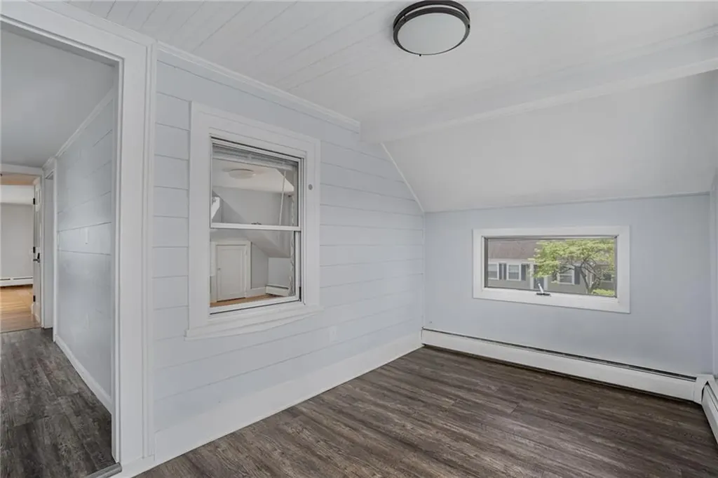 5 Shippen Avenue Warwick RI 02888