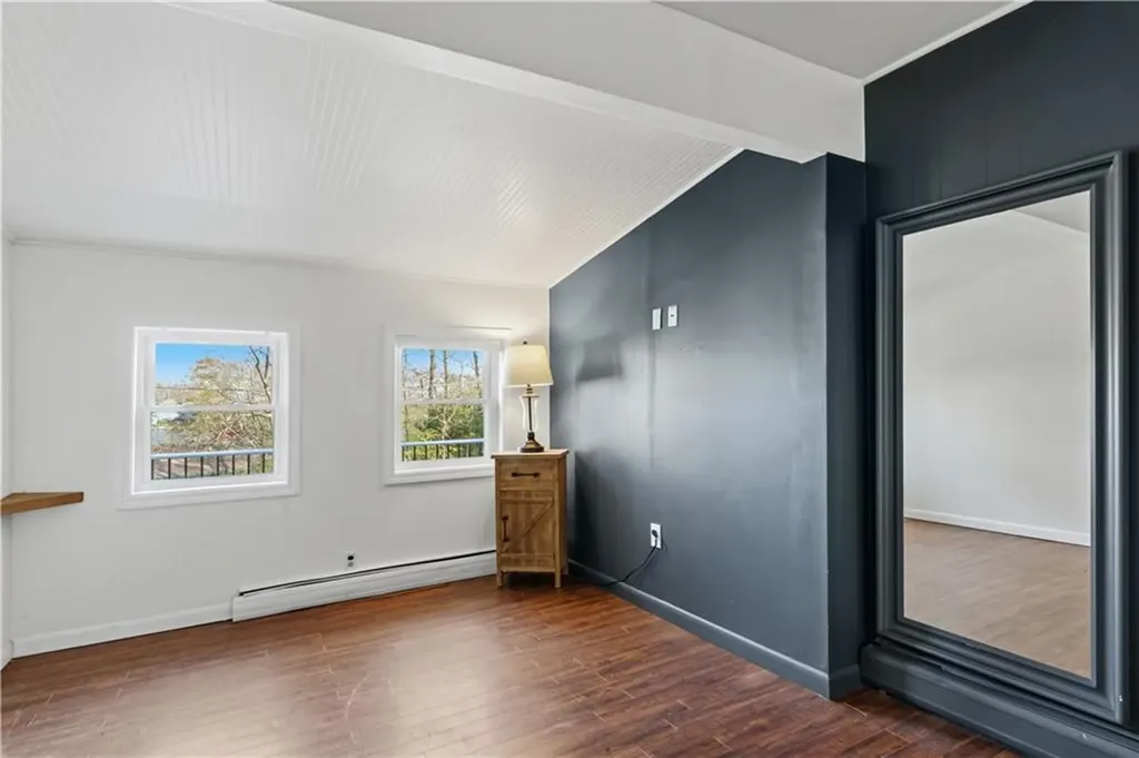 31 West Shore Drive Exeter RI 02822