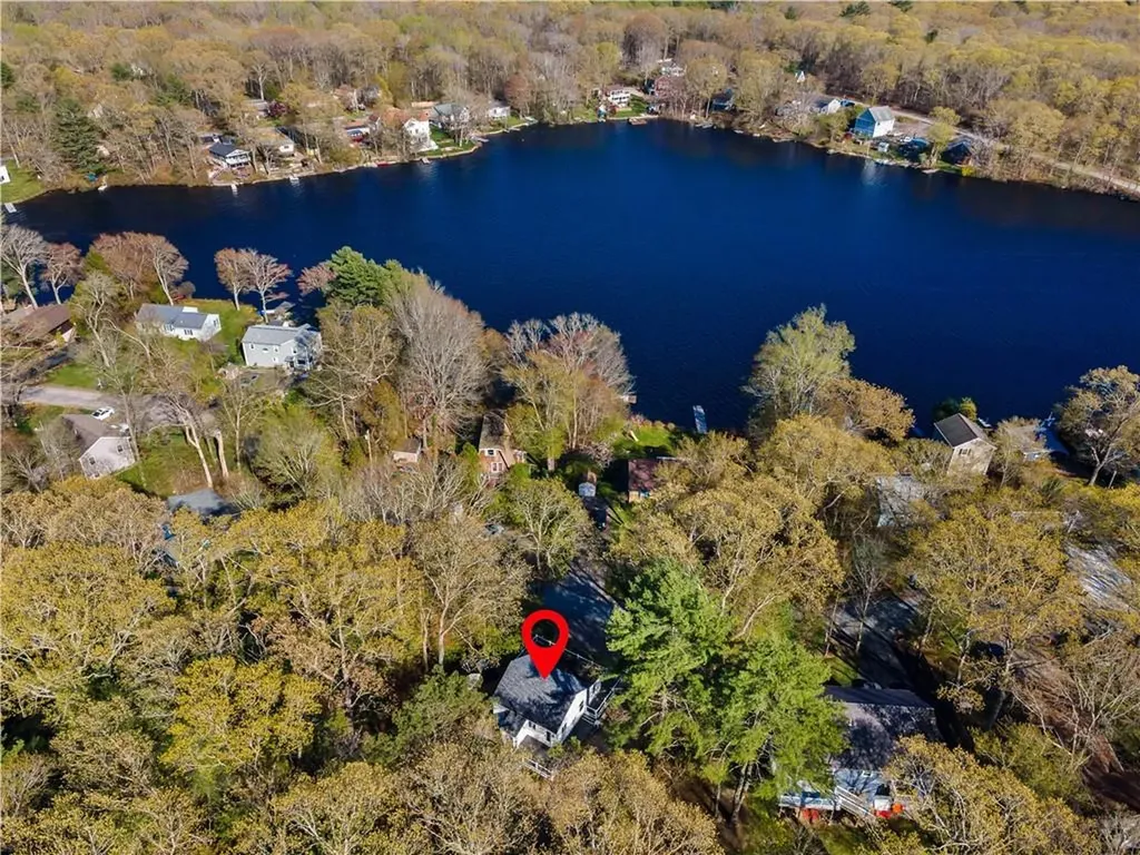 31 West Shore Drive Exeter RI 02822