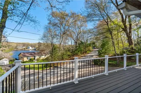 31 West Shore Drive Exeter RI 02822
