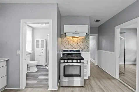 58 60 West Friendship Street Providence RI 02905