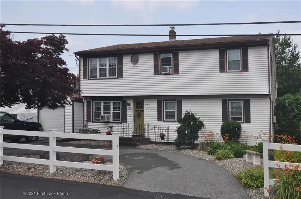 36 Spicer Street North Providence RI 02904