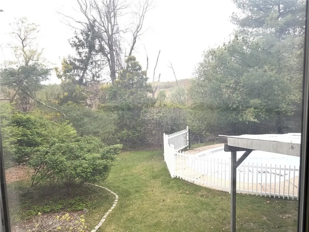 178 Hilton Road Warwick RI 02889