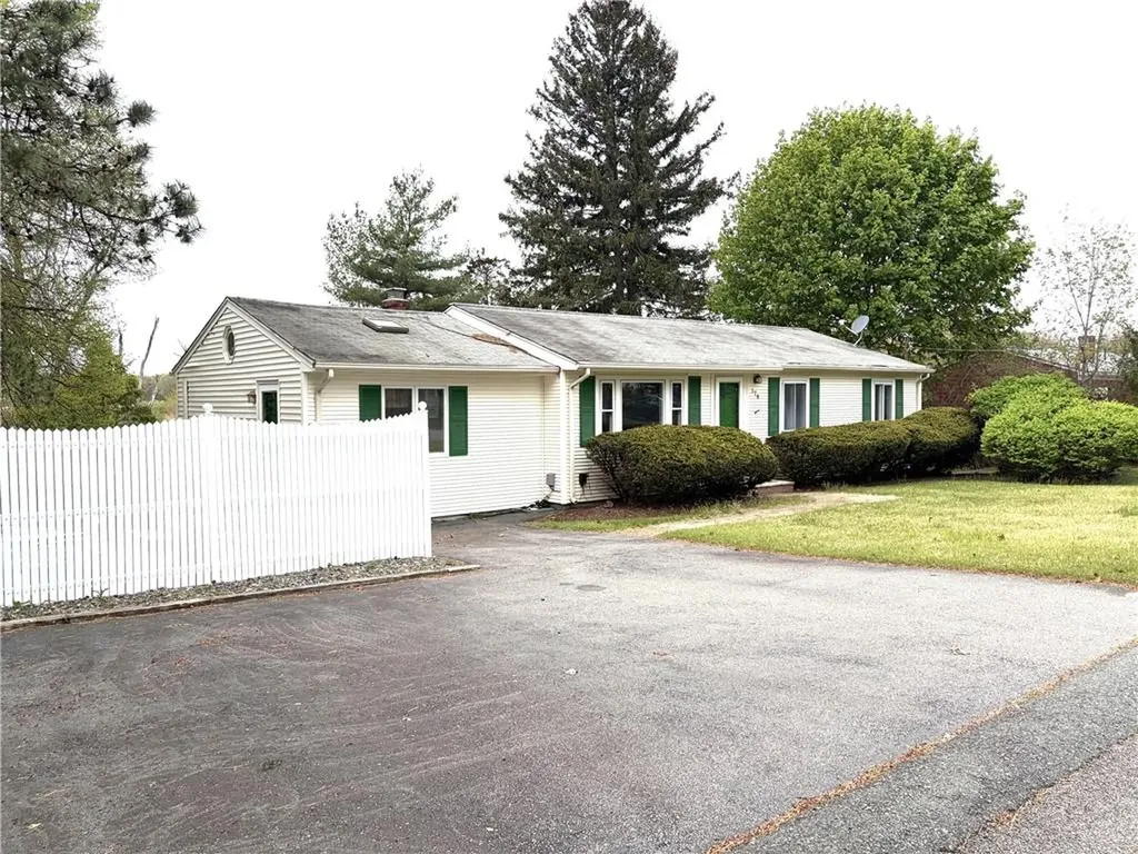 178 Hilton Road Warwick RI 02889