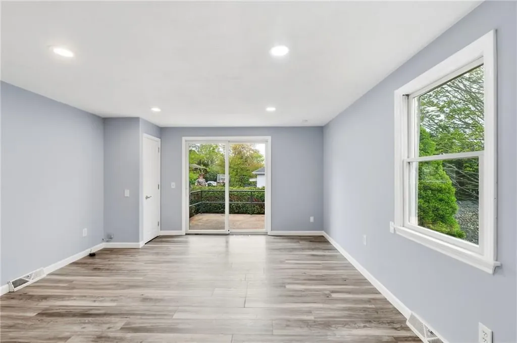 9 Brook Street West Warwick RI 02893