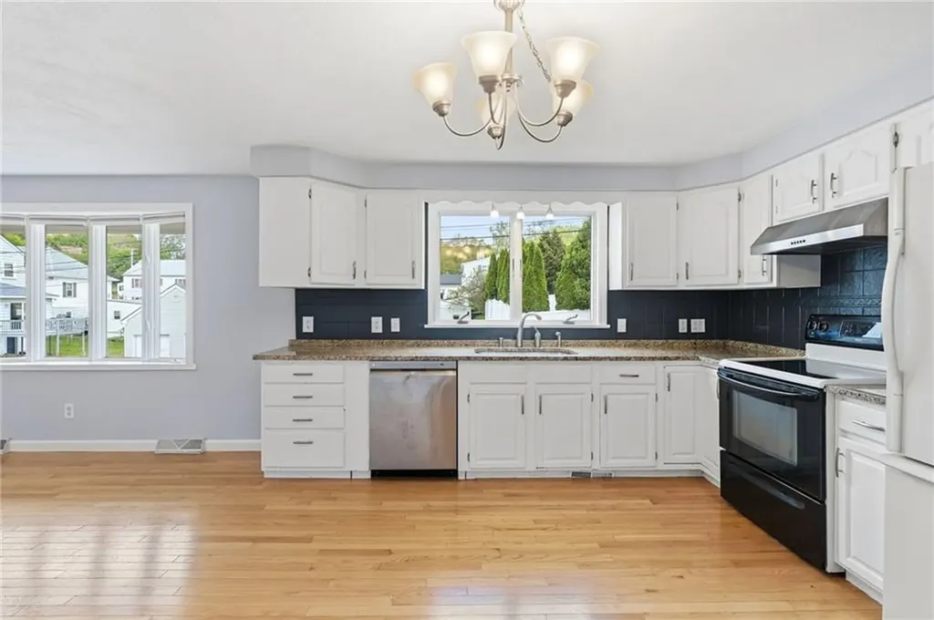 9 Brook Street West Warwick RI 02893