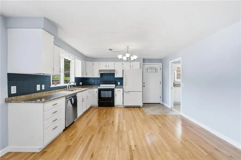 9 Brook Street West Warwick RI 02893