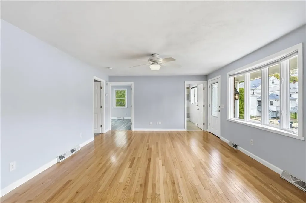 9 Brook Street West Warwick RI 02893