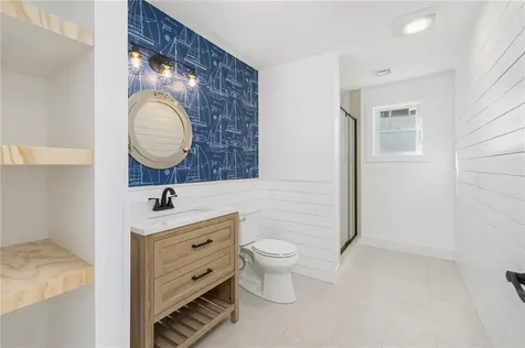 11 Gunning Court Middletown RI 02842