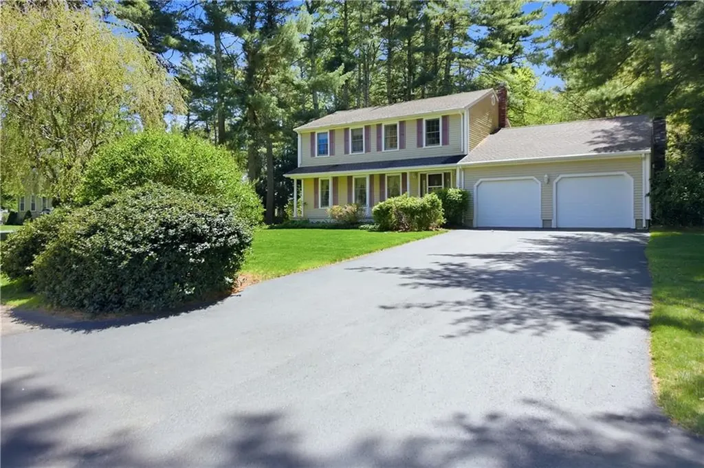 30 Wood Cove Drive Coventry RI 02816