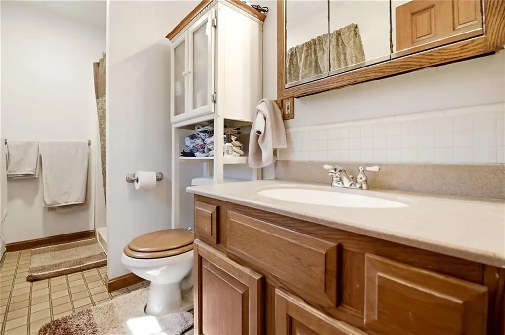 30 Wood Cove Drive Coventry RI 02816