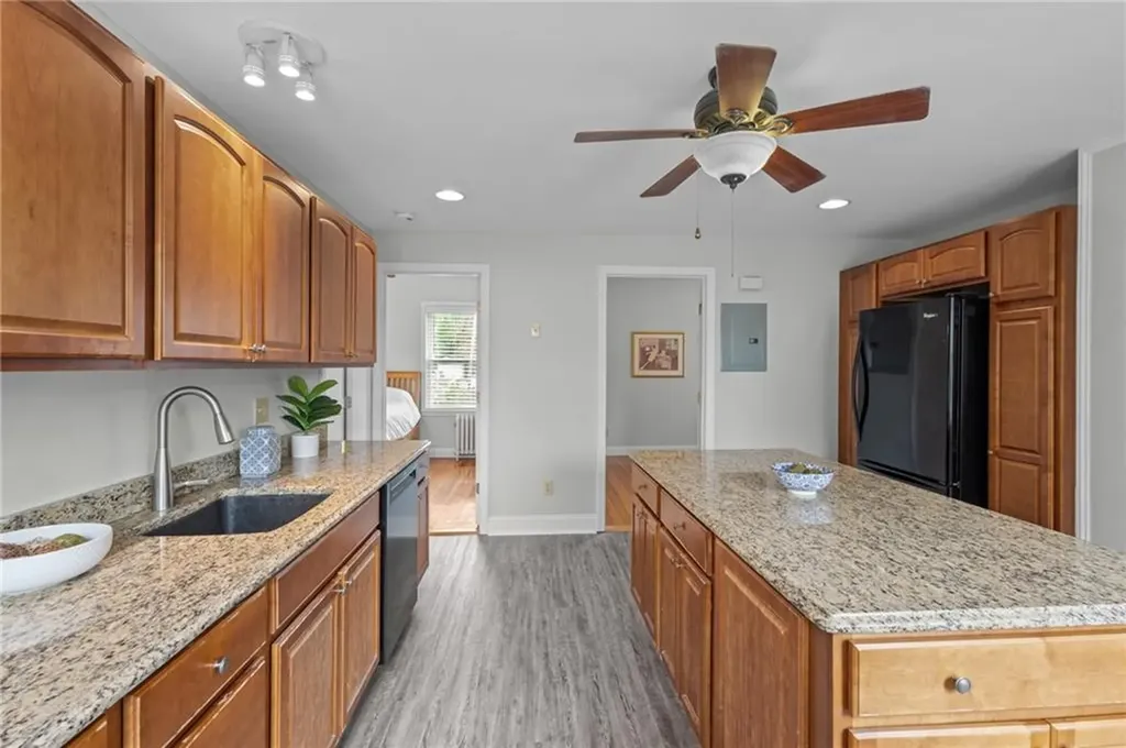 85 Blaisdell Avenue Pawtucket RI 02860