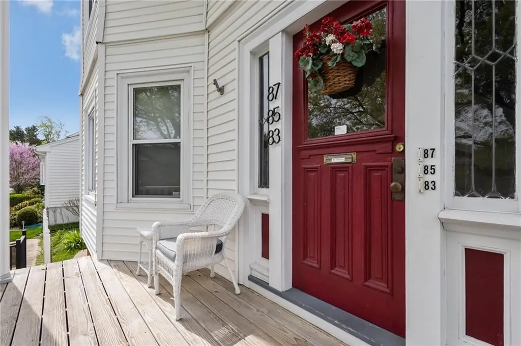 85 Blaisdell Avenue Pawtucket RI 02860