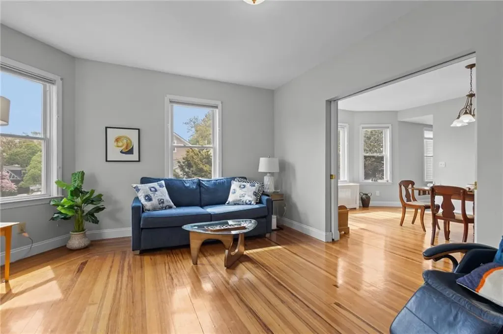 85 Blaisdell Avenue Pawtucket RI 02860