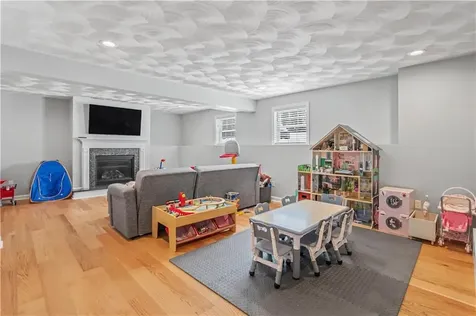 100 Franklin Road Scituate RI 02825