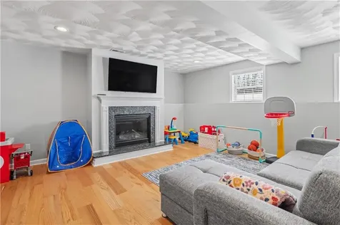 100 Franklin Road Scituate RI 02825