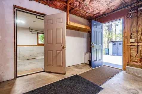 173 Whaley Hollow Road Coventry RI 02891