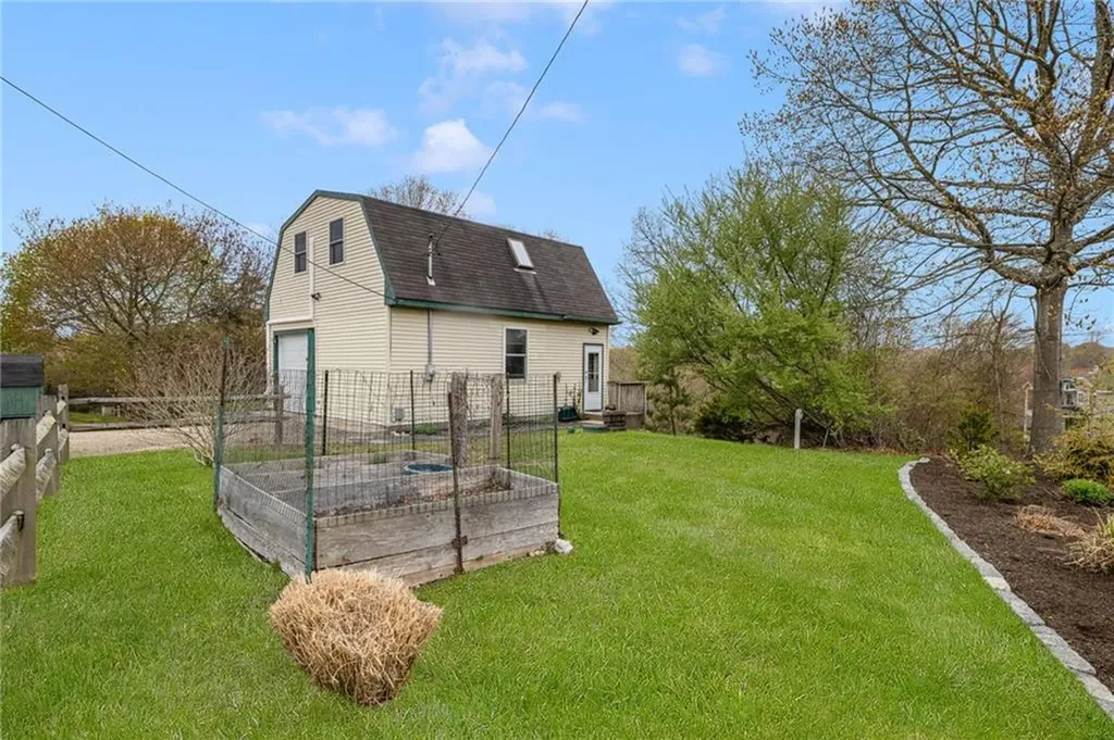 93 Old Succotash Road South Kingstown RI 02879