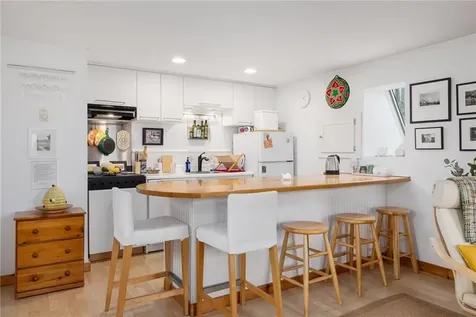 93 Old Succotash Road South Kingstown RI 02879