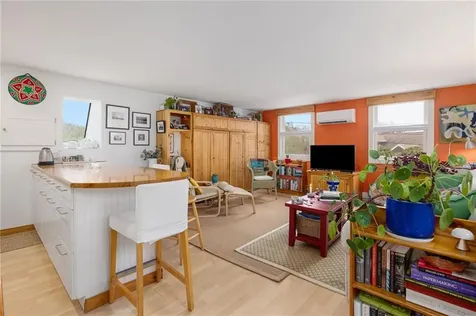 93 Old Succotash Road South Kingstown RI 02879