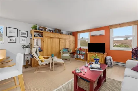 93 Old Succotash Road South Kingstown RI 02879