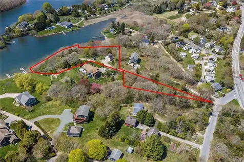 93 Old Succotash Road South Kingstown RI 02879