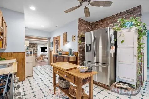 95 Saint Paul Street North Smithfield RI 02896