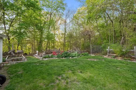 95 Saint Paul Street North Smithfield RI 02896