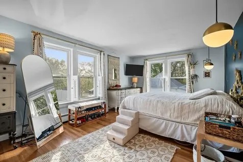 95 Saint Paul Street North Smithfield RI 02896