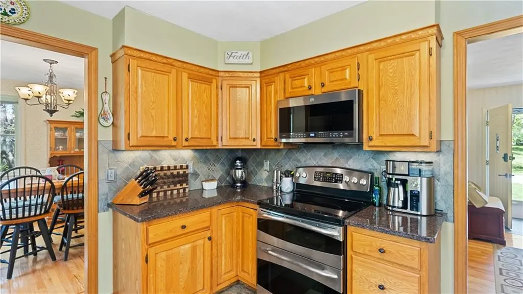 55 Fishing Cove Road North Kingstown RI 02852