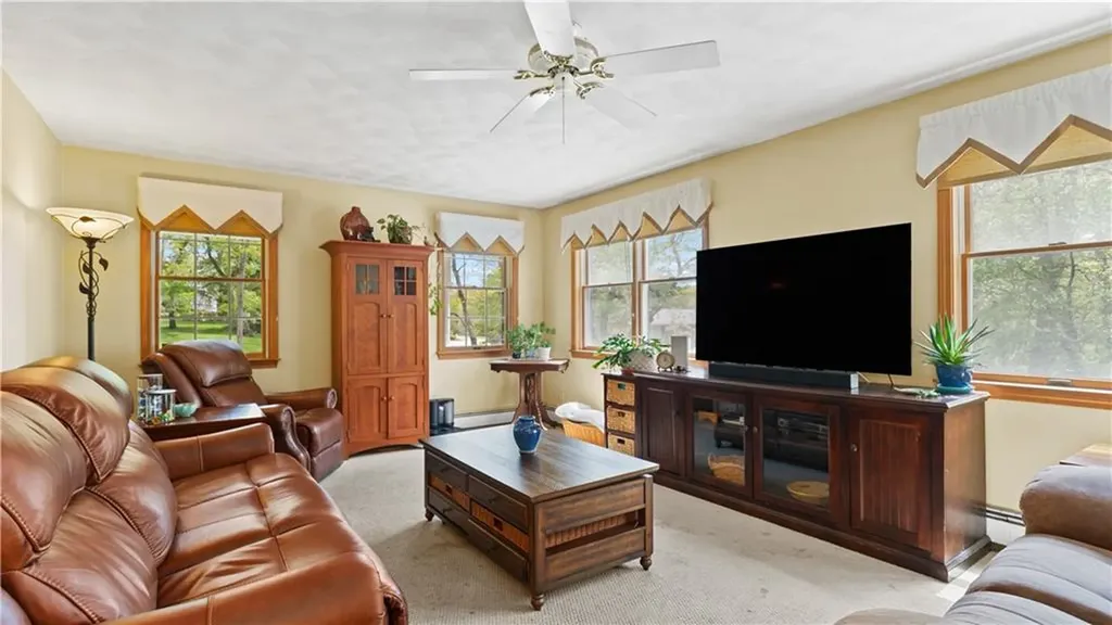 55 Fishing Cove Road North Kingstown RI 02852